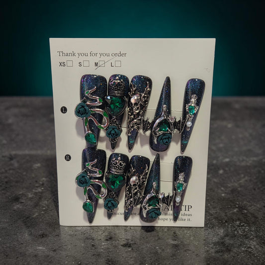Blue and Teal Cat-Eye Gothic Nails